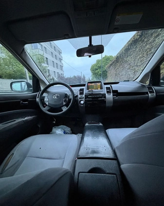 Toyota Prius cena 9880 przebieg: 407000, rok produkcji 2005 z Warszawa małe 121